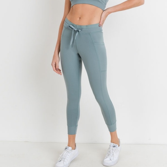 Mono B | Pants u0026 Jumpsuits | Nwt Mono B Dusty Blue Capri Hybrid Leggings |  Poshmark